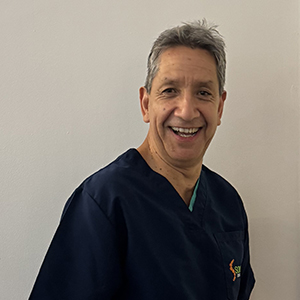 Dr Eduardo Miguel Aranibar Quiroz